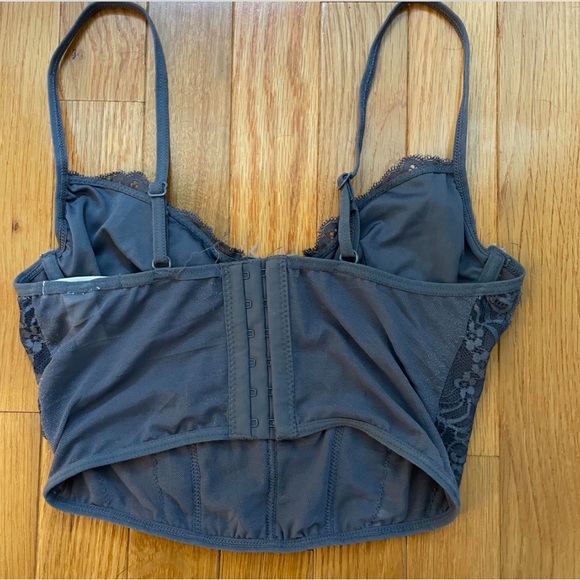 Tillys Corset Top - Picture 2 of 2